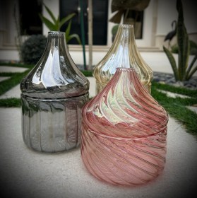طقم صحون مع اغطيه